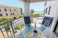 B&B Sarasota - Siesta Sands Beach Resort 4th Floor with Elevator - Bed and Breakfast Sarasota