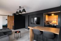 Skylark - Manhattan Penthouse with Jacuzzi & Panoramic View - B&B Braşov