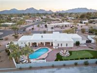 B&B Scottsdale - The Estate at Gold Dust - Bed and Breakfast Scottsdale