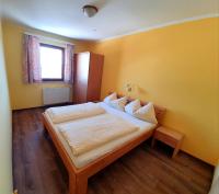 Apartment (2 Adults)