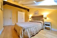 Superior One-Bedroom Apartment