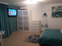 Garsoniera Oana langa plaja Mangalia - B&B Mangalia