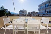 Two Bedroom Apartment in Chalandri with Balcony - B&B Atene