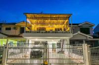 B&B Johor Bahru - The White House by NestHome【BBQ Steamboat Netflix】 - Bed and Breakfast Johor Bahru
