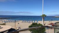 RentOnTheBeach TIMANFAYA nº2 - B&B