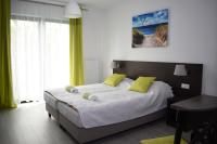 Pokoje Gościnne "MARIA" - Bed and Breakfast Białogóra