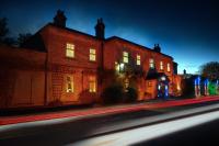 The Walnut Tree Inn - Bed and Breakfast Northampton
