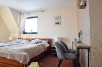 Tweepersoonskamer met 2 Aparte Bedden en Balkon