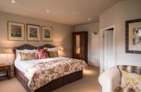 Double/Twin 1-The Country Room