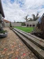 Up21 Guest House - B&B Boksburg