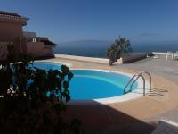 Los Gigantes in front of Sea - B&B