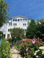 Villa Victoria mit Meerblick - B&B Sassnitz
