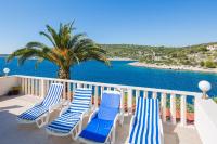 Apartments Bose Kanica on the sea - B&B Sevid