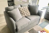 Hearthstone Lodge loft, Village centre, Private Hot tub, sleeps 6 - B&B