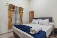 B&B Cirebon - The Lima Guest House Syariah Mitra RedDoorz - Bed and Breakfast Cirebon