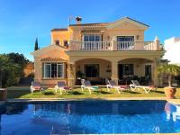 B&B Estepona - Villa Majestic - Bed and Breakfast Estepona