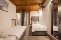 Twin Room with Bathroom