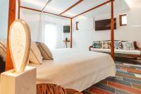Deluxe Suite with Sea View