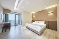 Double Room with Balcony and Sea View