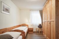 Two-Bedroom Apartment (6 Adults)