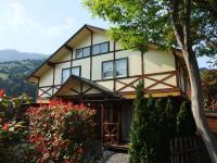 Superior Cottage