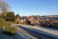 Traditional coach house in rural private estate. - Ferienwohnung Yeovil