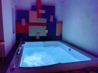 SUITES JACUZZI La Stratodda OSTUNI Torre Guaceto - B&B San Vito dei Normanni