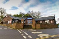 Lodge - Sleeps 6 with Pool Access - Chambres d’hôtes Hastings