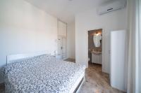 Camera Matrimoniale/Doppia con Letti Singoli