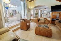 Villa avec piscine à Saint-Gilles les Bains, 260 m², 9 pers. - B&B Saint-Gilles les Bains