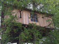 B&B Avesta - Treehouse Magpies Nest with bubble pool - Bed and Breakfast Avesta