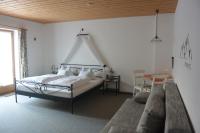 Habitación Triple con balcón o terraza
