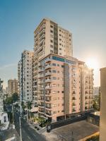 Regatta Living Hotel By Mint - B&B