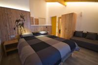 Dreibettzimmer mit Balkon