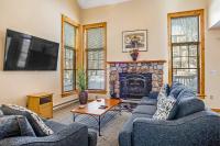 Northridge 181 - Bed and Breakfast