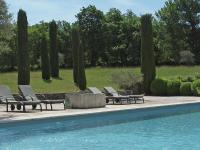 B&B Oppède le Vieux - Villa with Private Swimming Pool in Opp de - Bed and Breakfast Oppède le Vieux