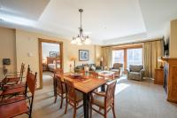 Kid-Friendly 2 bedroom 3 bathroom condo - Slopeside condo - Bed and Breakfast Crested Butte