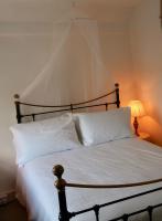 4BedHouse Leominster Hiking Castles Sleeps7 Wifi - Bed and Breakfast Leominster