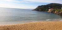 Casa con jardín a 40 metros de la playa. VR. - Chambres d’hôtes Palamós