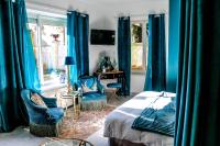 Suite with Garden View