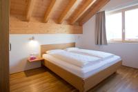 Apartment B mit 2 Schlafzimmern und Balkon