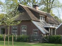 B&B Nijverdal - Charming Holiday Home in Nijverdal with Jacuzzi - Bed and Breakfast Nijverdal