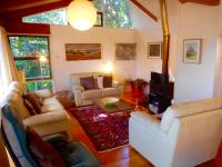 Bush Beach Delight - Onetangi Holiday Home