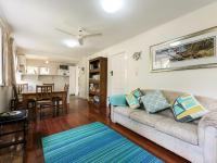 Onetangi Beach Cottage - Onetangi Bach