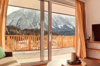 Adler Lodge D2 by AA Holiday Homes - B&B Tauplitz
