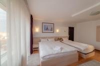 Chambre Double avec Balcon (3 Adultes)