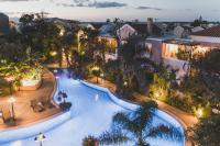 Dionyssos Village - B&B