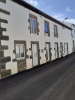 Basaltic Guest House - B&B Achadinha