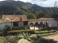 La Casona Cucaita. Sede Campestre - Chambres d’hôtes
