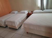 Chambre Quadruple avec Salle de Bains Privative